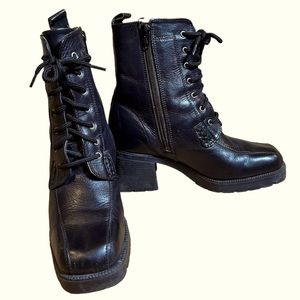 Vintage made in Canada black leather heeled booties